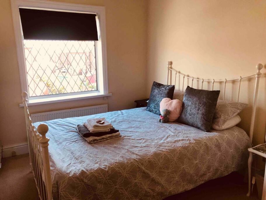 2 Bed Sleeps 6 Beach Retreat St Annes On Sea Villa Lytham St Annes Dış mekan fotoğraf