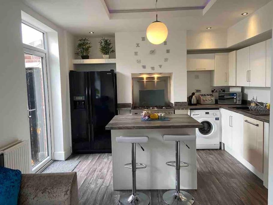 2 Bed Sleeps 6 Beach Retreat St Annes On Sea Villa Lytham St Annes Dış mekan fotoğraf