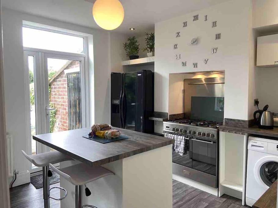 2 Bed Sleeps 6 Beach Retreat St Annes On Sea Villa Lytham St Annes Dış mekan fotoğraf
